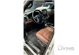 Toyota Land Cruiser VXR 2021 V8 